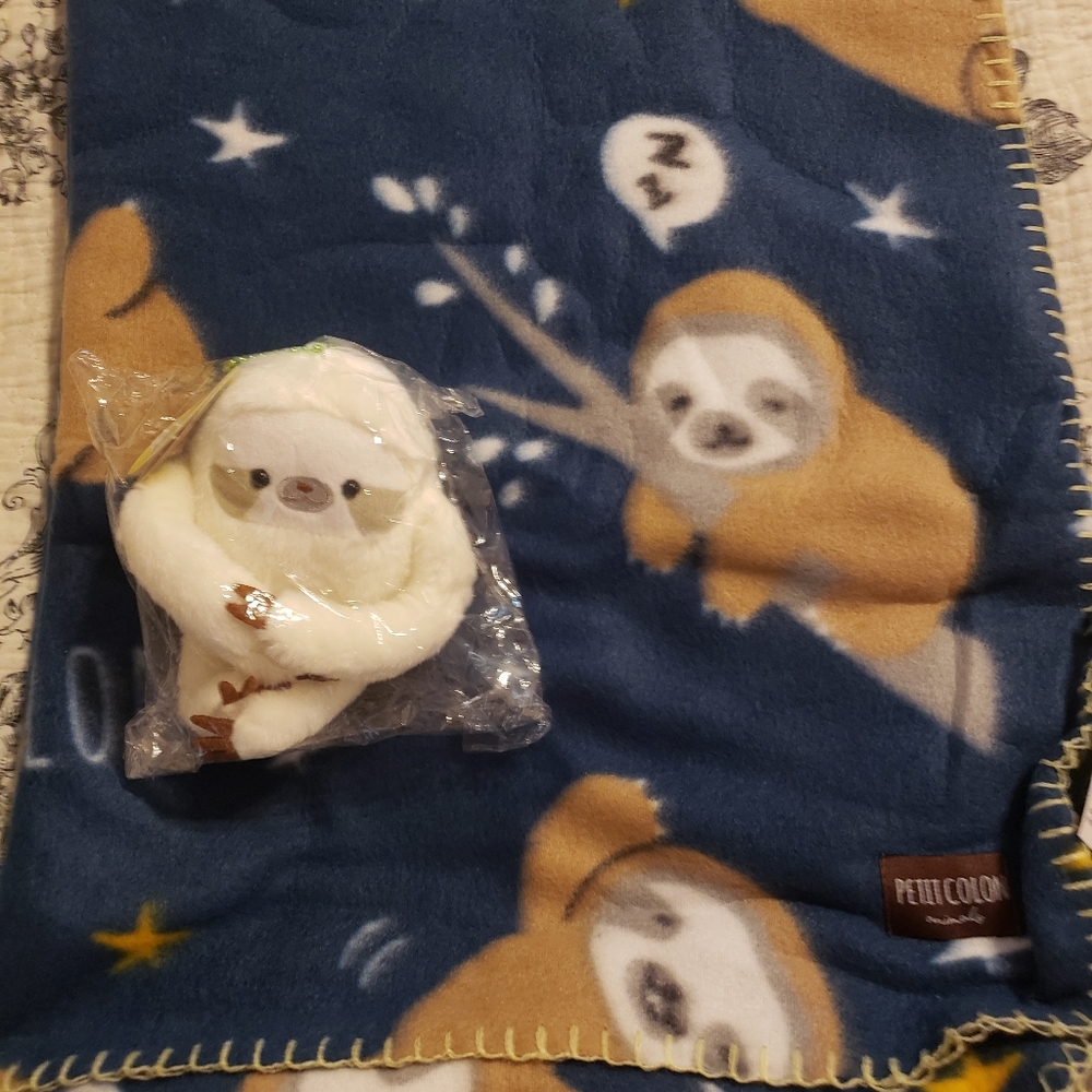 Sloth Japanese DokiDoki gift set NWT w Bonus!